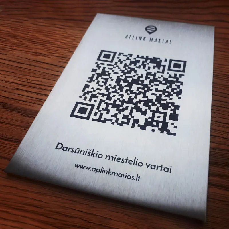 Metalo graviravimas lazeriu
