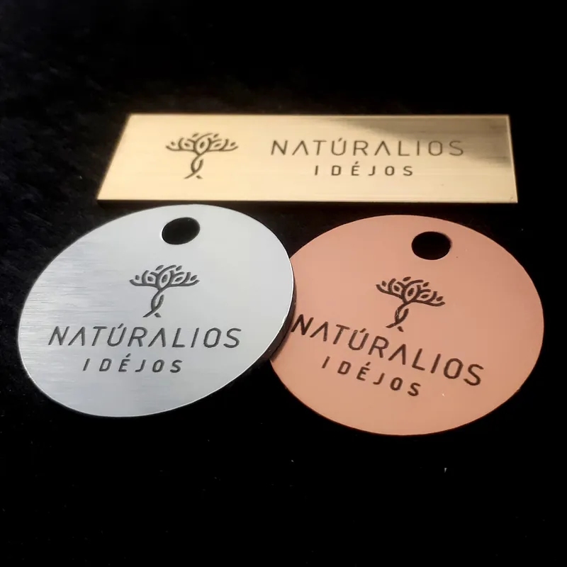 Verslo plastikinės etiketės metalizuotos
