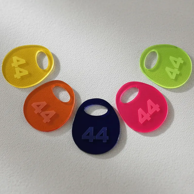 Plastiko graviravimas 7 verslui